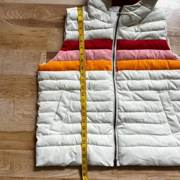 ✂️Sundance Dandelion Three Stripe Hooded Insulated Puffer Vest - Picture 11 of 11